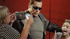 Figurína Terminátora začala rozprávať. Bol to skutočný Arnold