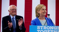 Clintonová: Kandidatúra so Sandersom po boku bude oveľa príjemnejšia