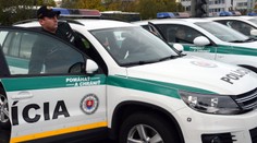 Policajti už dostávajú nové zbrane