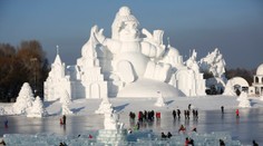 Mrazivá krása OBRAZOM: V čínskom Harbine vrcholí najväčší festival ľadu a snehu