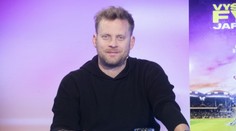 Odviedli ho v putách. Český herec Jakub Prachař údajne spôsobil poriadny rozruch počas letu do Abú Zabí