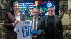 V Slovane by chceli viac Slovákov, chvália však plný štadión. Legendy belasých oslavovali jubileá