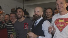 Poslanci primátorovi Trnavy opäť schválili maximálny plat a zároveň razantné zvýšenie daní