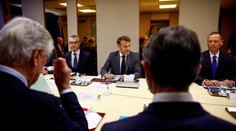 Francúzsko mobilizuje vojenské zdroje na Blízkom východe. Žiada o zasadnutie Bezpečnostnej rady OSN