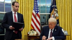 Prvé Trumpove rozhodnutia: Nariadil odstúpenie USA od klimatickej dohody či vystúpenie z WHO