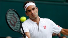 Wimbledon: Federer nastúpi vo štvrťfinále dvojhry proti Nišikorimu