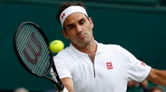 Wimbledon: Federer nastúpi vo štvrťfinále dvojhry proti Nišikorimu