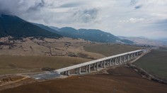 Bude diaľnica do Košíc skôr, než sa plánovalo? Minister Ráž vytiahol tromf, ktorý však viacerí kritizujú