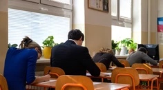 Alarmujúci prieskum: Tri štvrtiny mladých chcú odísť zo Slovenska, poznáme dôvody