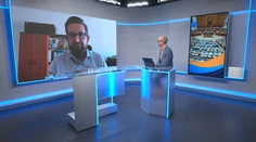 Vláda si zvyšuje platy uprostred konsolidácie. Je to necitlivé, tvrdí politológ