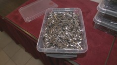 Prijímanie sa nebude dávať na ruku, hygienik zmenil vyhlášku. V Prešove nakúpili 25-tisíc lyžíc