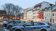 Tichý zabijak si vyžiadal ďalšiu obeť. 14-ročné dievča zomrelo v kúpeľni, zasiahol aj vrtuľník
