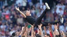 VIDEO: Doma si splnili povinnosť. V Paríži vybuchli oslavy ďalšieho titulu v masívnom predstihu