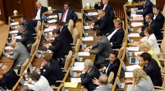 KDH sa výrazne prepadlo k hranici zvoliteľnosti, Kollár preskočil SDKÚ (anketa)