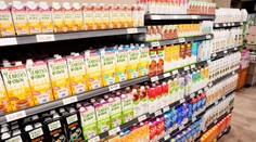 Rastlinné mlieka nemajú nižšiu sadzbu dane. Podľa aktivistov je to diskriminácia a žiadajú zmenu