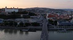 Vodiči v Bratislave, pripravte sa. Najbližšie dni vás čakajú dopravné obmedzenia