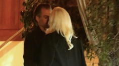 Napapaná alebo tehotná? Lady Gaga sa podozrivo zväčšilo brucho