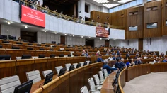 O návrhu na odvolanie Šaška sa má rokovať až v septembri
