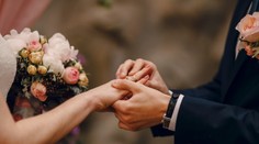 Zúfalý ženích nemal peniaze na svadbu. Geniálny nápad mu zarobil tisíce eur