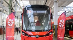 Po Bratislave budú už čoskoro jazdiť nové obojsmerné električky