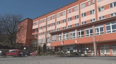 Až 45 pracovníkov domu seniorov v Likavke je v karanténe, kolegyňa má koronavírus