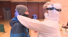 Namiesto desiatich centimetrov do nosa len dva. Samotestovanie doma dostalo zelenú