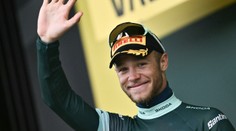 Pogačar si udržal náskok. Stredajšiu etapu poznačilo viacero pádov