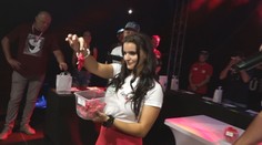 Štipľavá rozlúčka s letom: Súťaž v jedení čili papričiek je len pre odvážnych