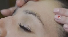 Manikúra a pedikúra áno, kozmetika nie. Nie všetky služby sú od piatku otvorené