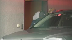 Príslušník SIS s prezývkou „Šmoulo“ údajne bokom zarobil tisíce eur. Prečítajte si ako