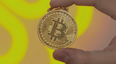 Historický rekord vystriedal pád. Je bitcoin stále zlatou baňou?