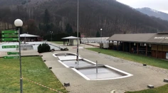 Kúpele vo Vyhniach krachujú. Pre opatrenia sú zatvorení a od štátu nedostali doposiaľ ani euro