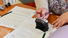 Pre daňové priznania sú dlhšie otvorené pošty. Jedna je až do polnoci