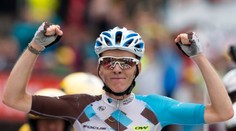 Etapu vyhral Bardet, Froome po páde udržal žltý dres