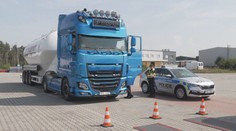 České cesty majú novú kontrolu. Môžete na nich natrafiť na inšpektorov s vlastnými modrými majákmi