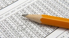 Pre podozrenie z manipulácie zatkli osem hráčov