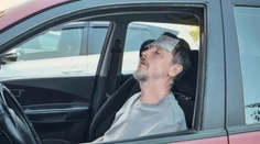Mnohí o tom netušia. Úpal môžete dostať aj bez priameho slnka