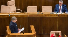 SaS prinesie nové informácie v kauze Čistý deň, Smer vyzval Kollára na vzdanie sa mandátu