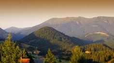 Oteplilo sa, na Šturci a Donovaloch môžu na cestu padať kamene