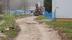 V Považskej Bystrici sa rozbieha rekonštrukcia cyklochodníka. Projekt však vyvolal vlnu kritiky