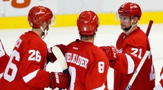 Tatar strelil hetrik a Detroit zdolal Chicago 4:1