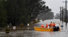 FOTO: Austráliu sužujú záplavy. V okolí Sydney evakuovali desiatky tisíc ľudí