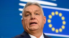 Orbán: Netreba odchádzať z EÚ, ona sa rozpadne sama