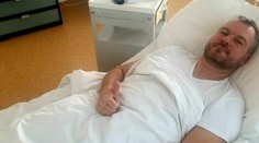 Premiéra Pellegriniho hospitalizovali s vysokými horúčkami v nemocnici