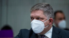 Strana SMER si môže obvineniami špičiek polepšiť. Otázne je, či skončí Fico vo väzbe