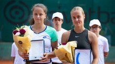 Schmiedlová zdolala Kužmovú vo finále dvojhry na Privatbanka Open