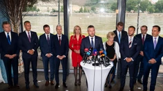 Pellegrini predstavil prvé tváre novej politickej strany. Idú s ním Saková aj Tomáš. Blahu odmietol