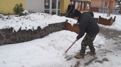 Ľudí odkázaných na sociálne dávky ubúda: Mapa chudoby sa ale nemení