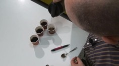 Veľký TEST instantnej kávy. Ako sa umiestnila tá vaša?