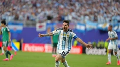 Potvrdil status legendy a môže dosiahnuť ďalší rekord. Lionel Messi prekonal zápis svojho rivala